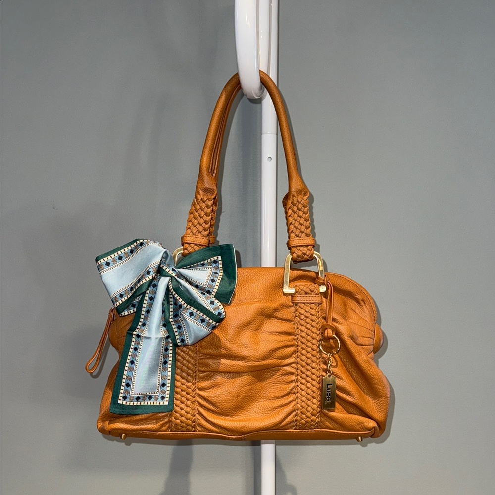 Luce Cinched Leather Boho Shoulder Bag & Scarf Accent -Carmel Brown EUC